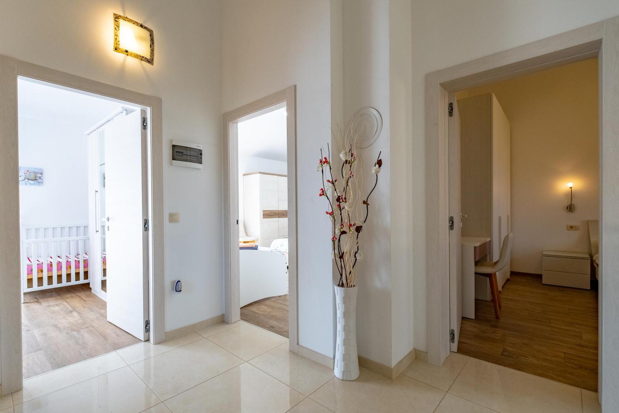 Villa Veronika Vinkuran Exteriör bild